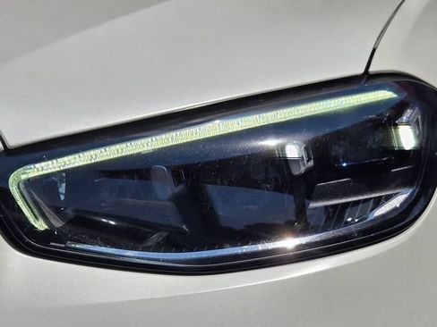 Used 2022 Mercedes-Benz S 500 4MATIC w/ AMG Line Package image 15