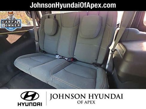 Used 2025 Jeep Wrangler Sport image 25