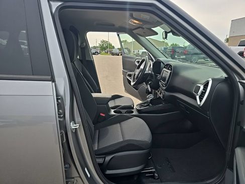 Used 2022 Kia Soul LX w/ Technology Package FWD image 13