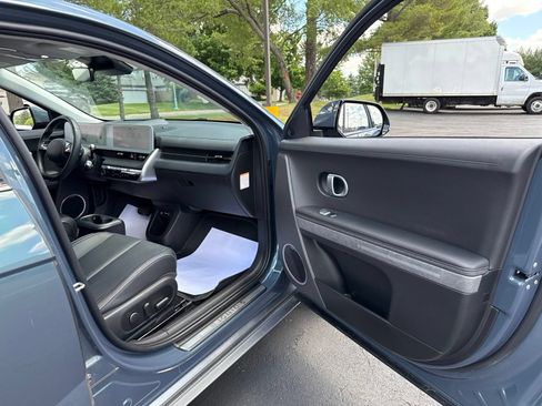 Used 2023 Hyundai Ioniq 5 Limited AWD/4WD image 40