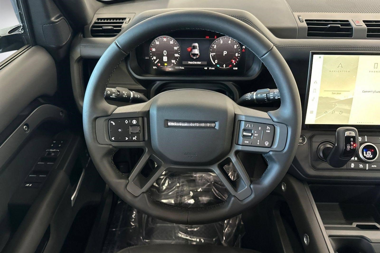 New 2026 Land Rover Defender 110 X-Dynamic SE AWD/4WD image 10