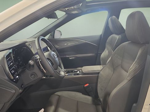 New 2026 Lexus RX 450h AWD w/ Convenience Package image 15