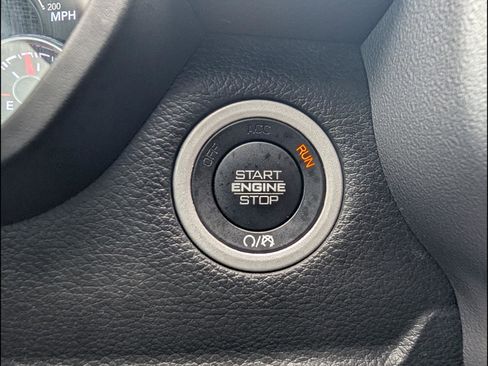 Used 2022 RAM 1500 Big Horn AWD/4WD image 7