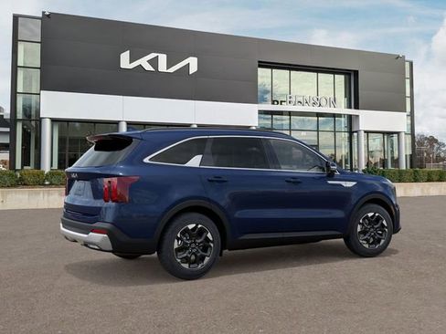 New 2026 Kia Sorento S image 7