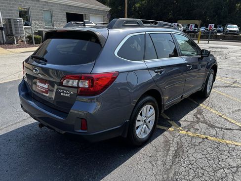 Used 2017 Subaru Outback 2.5i Premium AWD/4WD image 7