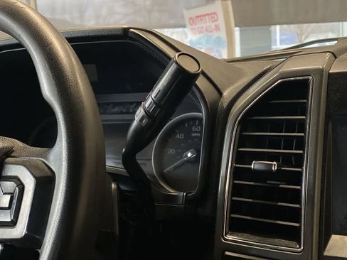 Used 2020 Ford F250 XLT w/ XLT Value Package image 21