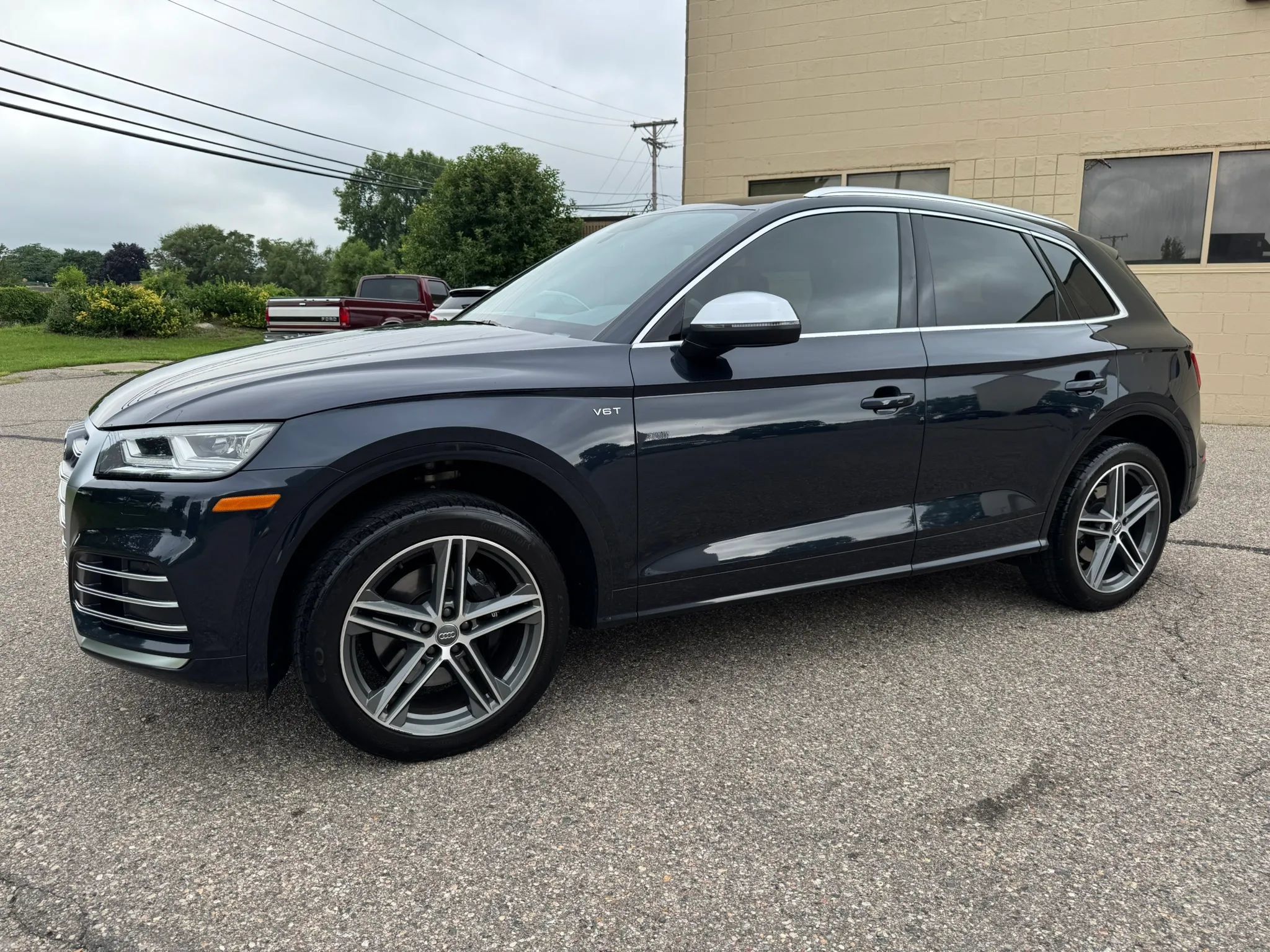 Used 2018 Audi SQ5 Premium Plus AWD/4WD image 4