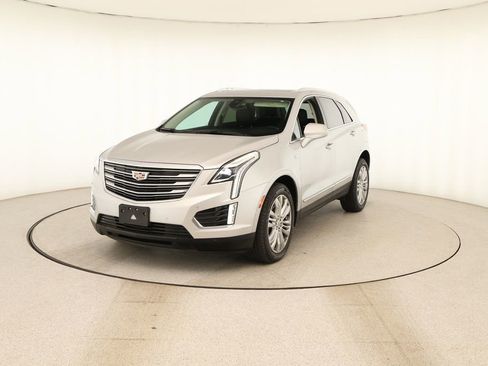 Used 2019 Cadillac XT5 Premium Luxury FWD image 12