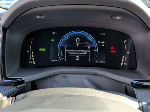 Used 2025 Toyota Camry SE FWD image 16