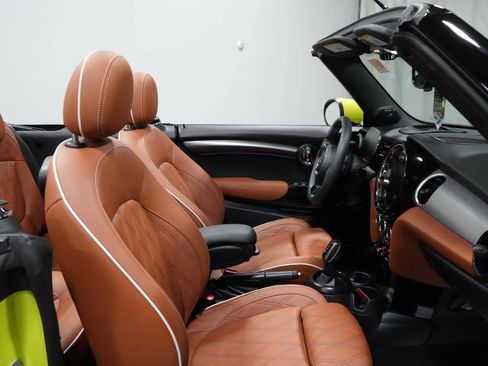 Certified 2023 MINI Cooper S FWD image 7