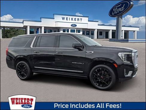 Used 2023 GMC Yukon XL Denali AWD/4WD image 1