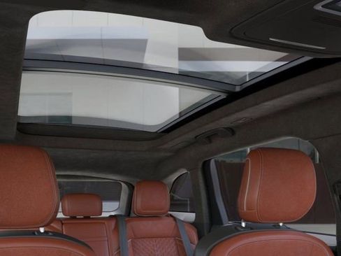 New 2024 Lincoln Nautilus Black Label w/ Jet Appearance Package (87T) AWD/4WD image 23