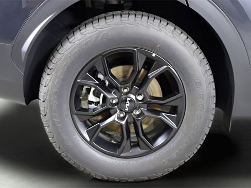 Used 2024 Kia Sportage X-Pro image 9