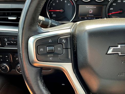 Used 2021 Chevrolet Tahoe Z71 image 23