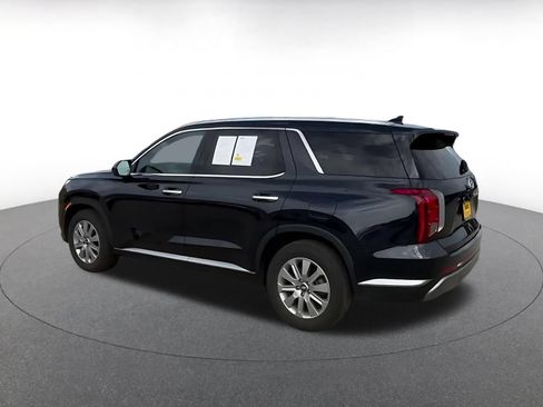Used 2025 Hyundai Palisade SEL FWD image 9