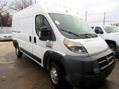 Used 2019 RAM ProMaster 2500 image 3
