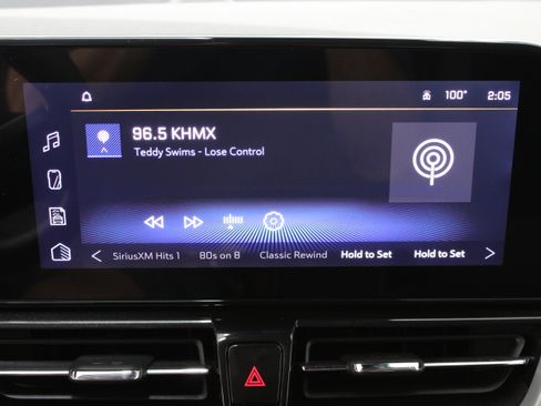 Used 2025 Chevrolet TrailBlazer LT w/ Driver Confidence Package FWD image 18