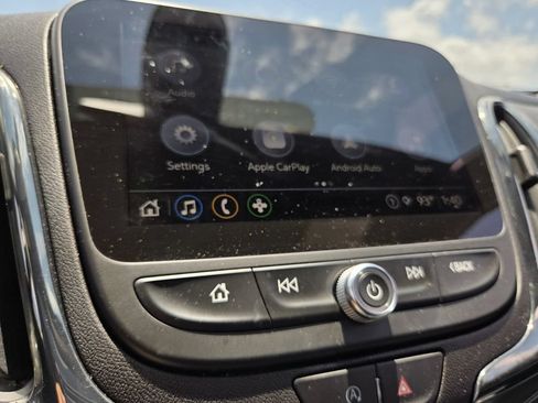 Used 2024 Chevrolet Equinox RS FWD image 24