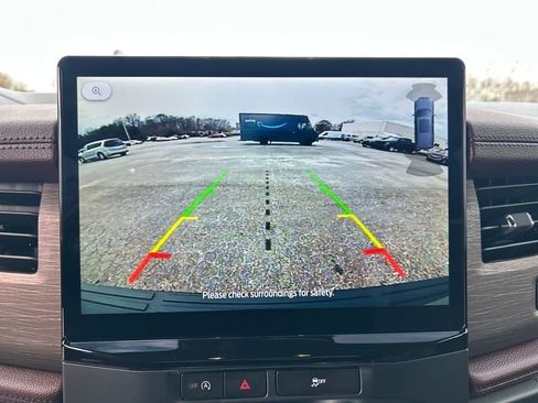 Used 2024 Ford Expedition Max Limited image 21