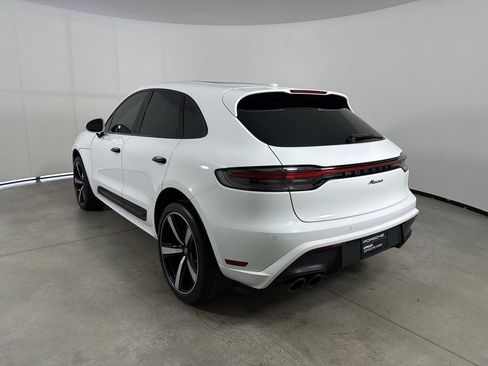 Certified 2024 Porsche Macan w/ Premium Plus Package AWD/4WD image 3