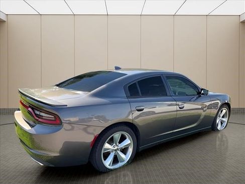 Used 2015 Dodge Charger R/T RWD image 16