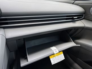 New 2025 Hyundai Elantra Sport video 2