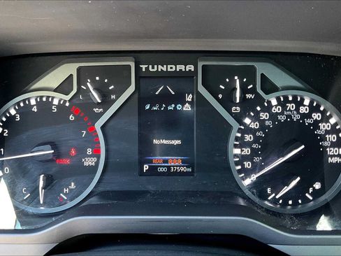 Used 2022 Toyota Tundra SR5 w/ Convenience Package RWD image 24