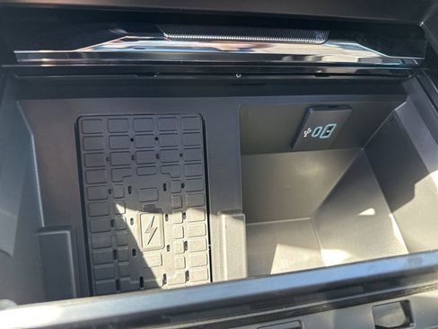 New 2026 Ford F250 Lariat w/ Lariat Premium Package image 34