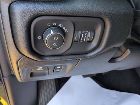 Used 2026 RAM 1500 Laramie w/ Night Edition AWD/4WD image 19