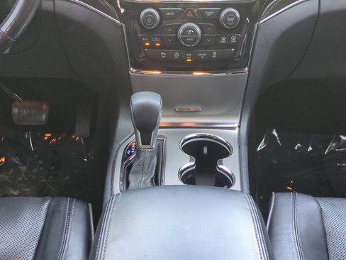Used 2019 Jeep Grand Cherokee Overland RWD image 21