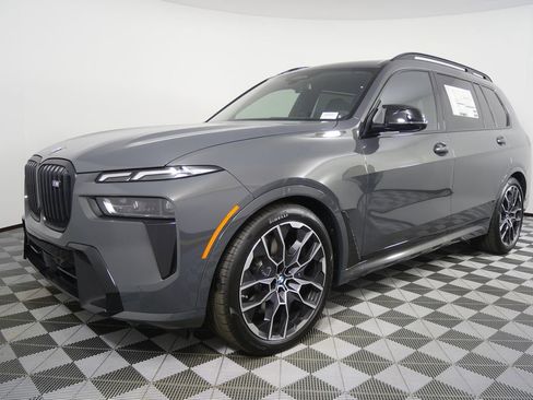 New 2026 BMW X7 M60i image 8