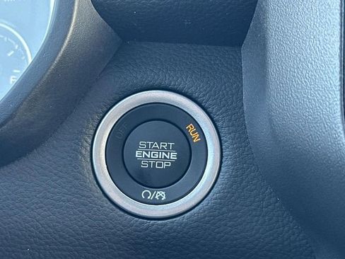 New 2026 RAM 1500 4x4 Crew Cab image 26