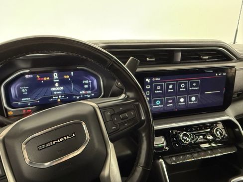 Used 2024 GMC Sierra 2500 Denali w/ Denali Reserve Package image 28