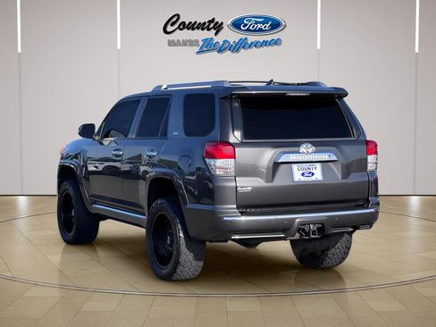 Used 2013 Toyota 4Runner SR5 w/ Convenience Pkg image 21