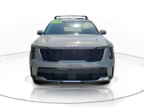 Certified 2026 Kia Sorento S FWD image 2