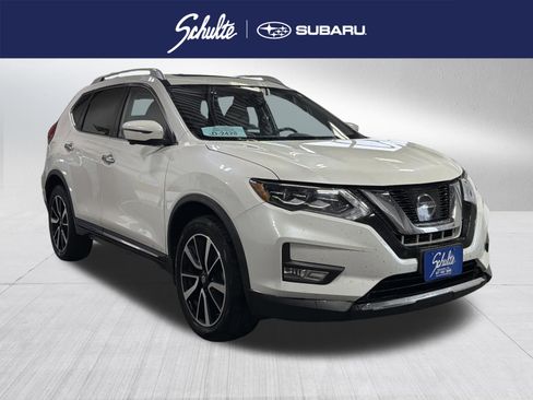 Used 2017 Nissan Rogue SL w/ SL Premium Package AWD/4WD image 1
