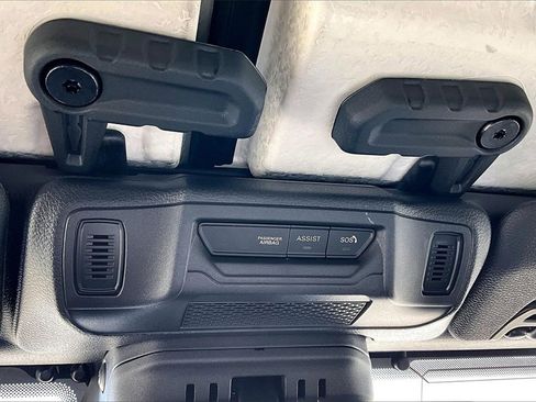 New 2026 Jeep Gladiator Sport image 19