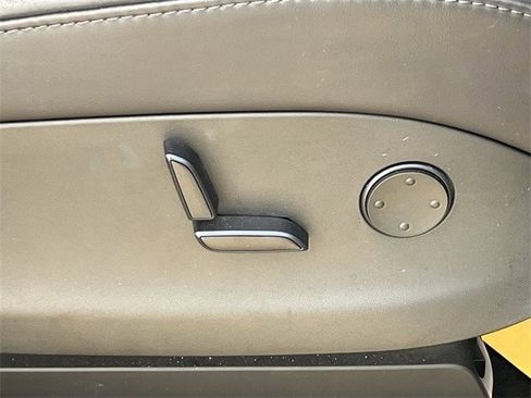 Used 2017 Tesla Model X 100D image 30