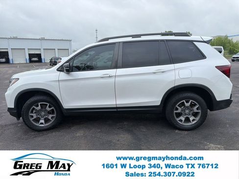 Used 2023 Honda Passport TrailSport image 6