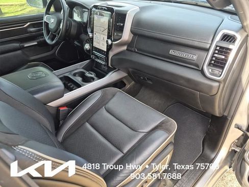 Used 2023 RAM 1500 Laramie AWD/4WD image 12
