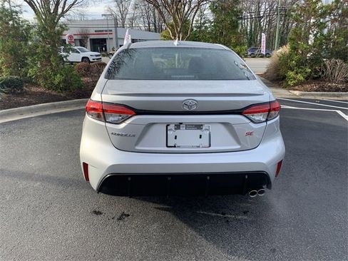 Used 2025 Toyota Corolla SE image 7