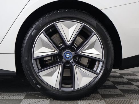 Used 2023 BMW i4 eDrive40 w/ Premium Package RWD image 16