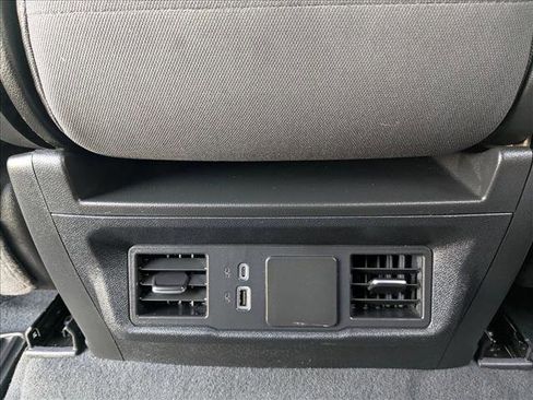 Certified 2024 Chevrolet Silverado 1500 Custom image 16