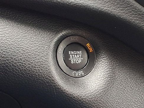 Used 2020 Jeep Cherokee Latitude Lux w/ Quick Order Package 26H Lux image 27