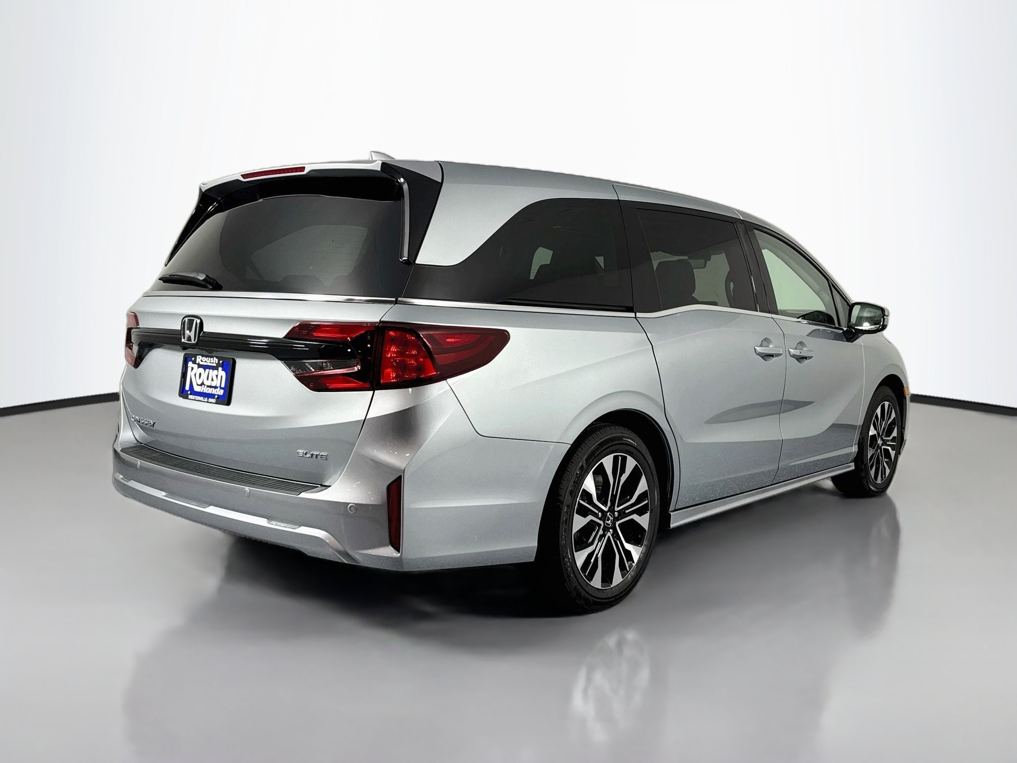 New 2027 Honda Odyssey Elite image 5