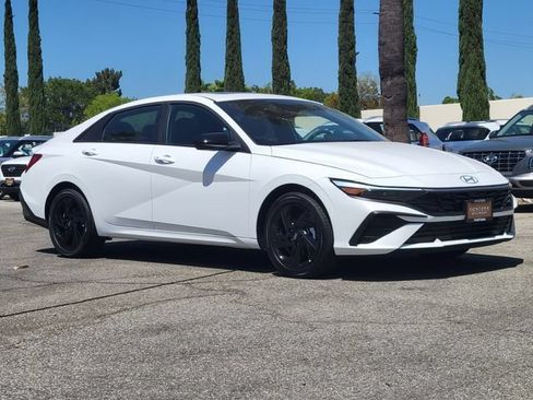 New 2026 Hyundai Elantra SEL Sport FWD image 33