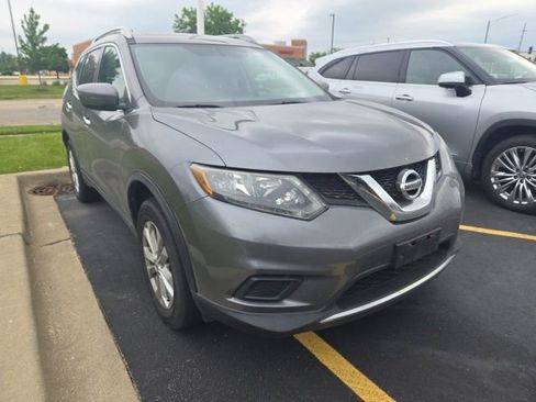 Used 2016 Nissan Rogue SV w/ SV Moonroof Package AWD/4WD image 1
