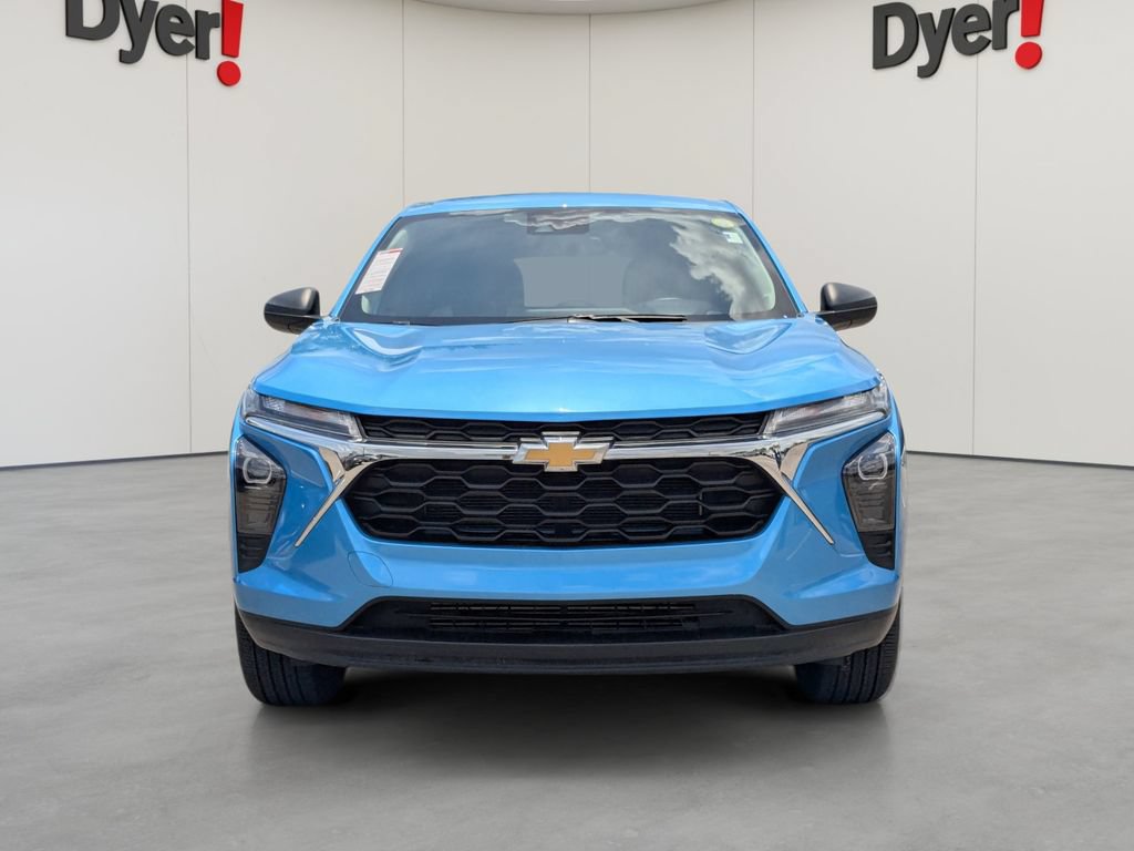 Used 2025 Chevrolet Trax LS w/ Driver Confidence Package FWD image 8