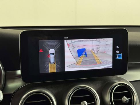 Used 2022 Mercedes-Benz GLC 300 4MATIC image 26
