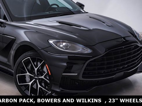 Used 2025 Aston Martin DBX 707 image 4